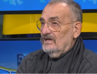 BLOKADER KOVAČEVIĆ LICEMERNO O NACIONALNOJ PENZIJI Zaboravio je da mu ISTA leže na ženin račun od 2024. godine